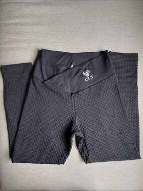 CLS Black Textured High-Waist Leggings